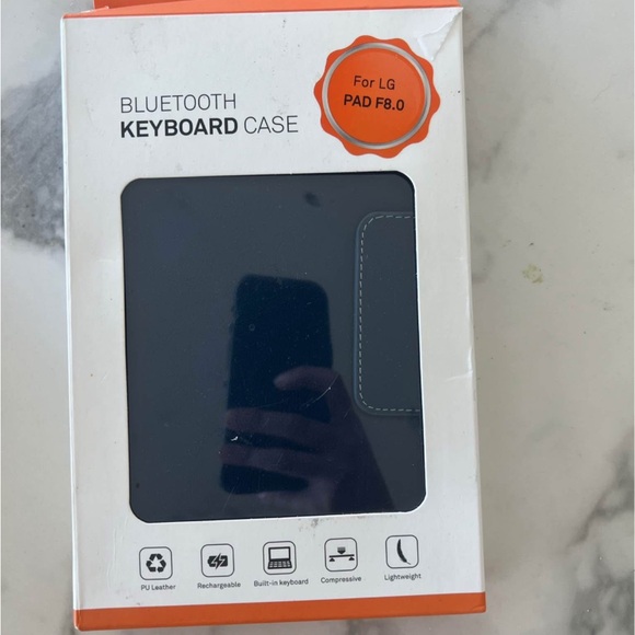 LG Blue Tablet Keyboard Case - Picture 2 of 3